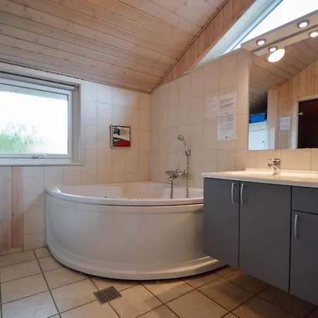 Cozy Home In Romo With Sauna *